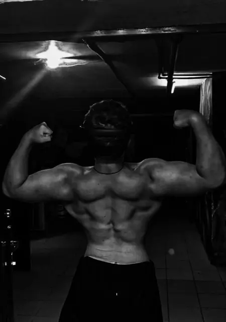 Николай из Оренбурга, мне 21, познакомлюсь на одну ночь