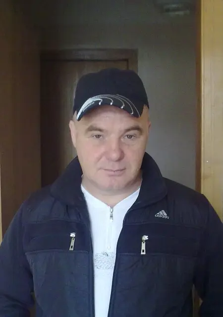 Андрей из Энгельса, ищу на сайте знакомства на одну ночь