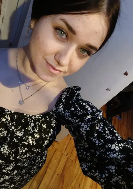 Карина из Верхней Пышмы, мне 21, познакомлюсь для вирта