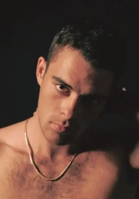 Я Anton, 38, из Чебоксар, ищу знакомства на одну ночь