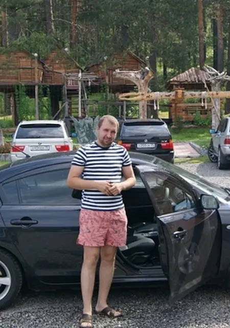 Yakov из Омска, мне 41, познакомлюсь для дружбы