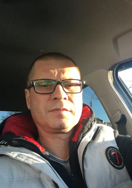 Я Максим, 49, знакомлюсь для приятного времяпровождения в Зеленограде