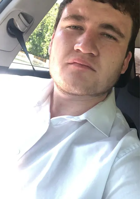 Юрий из Раменского, мне 27, познакомлюсь на одну ночь