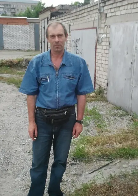 Я Oleg, 63, из Уссурийска, ищу знакомство для приятного времяпровождения