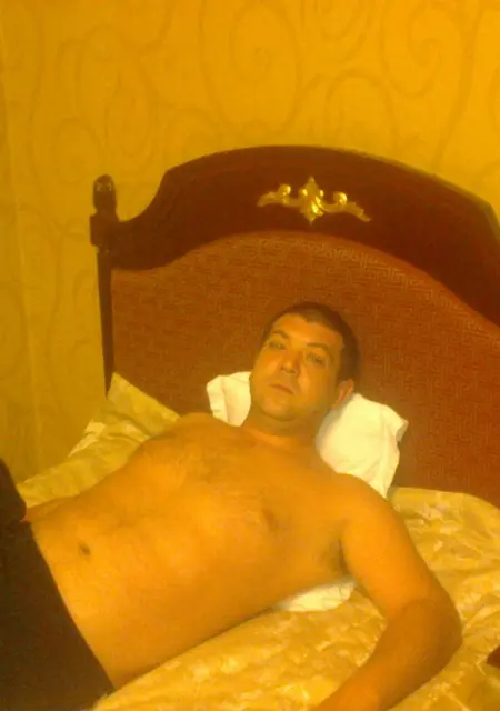 Александр из Георгиевска, ищу на сайте знакомства на одну ночь