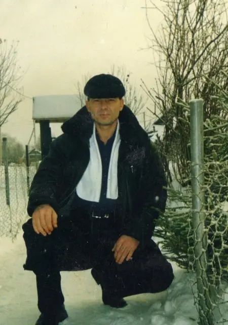 Я Игорь, 63, из Твери, ищу знакомства без обязательств