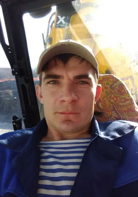 Андрей из Крымска, ищу на сайте знакомства без обязательств