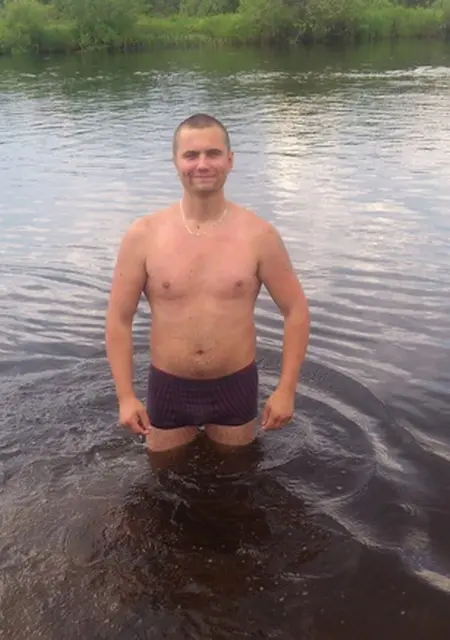 Вова из Кобрина, ищу на сайте знакомства на одну ночь