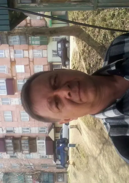 Вячеслав из Корсакова, ищу на сайте знакомства на одну ночь