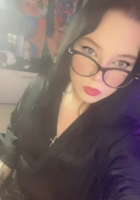 Я Elizabet, 18, знакомлюсь для постоянных отношений в Краснодаре