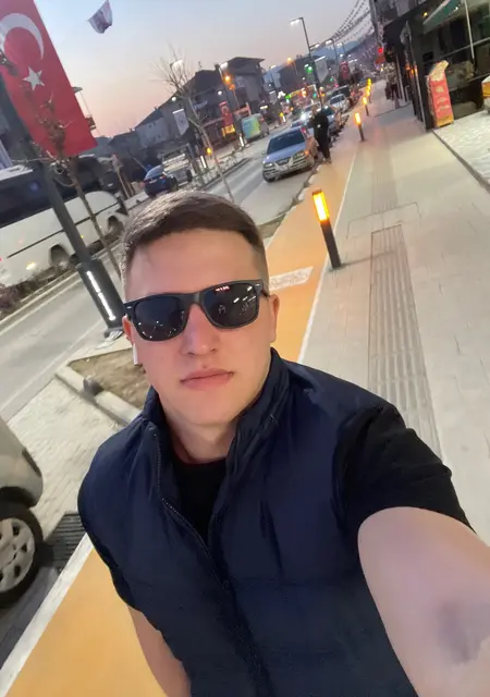 Я Дмитрий, 28, из Туапсе, ищу знакомство для совместных путешествий