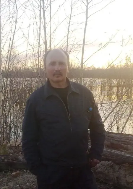 Я Юрий, 64, из Томска, ищу знакомство для вирта