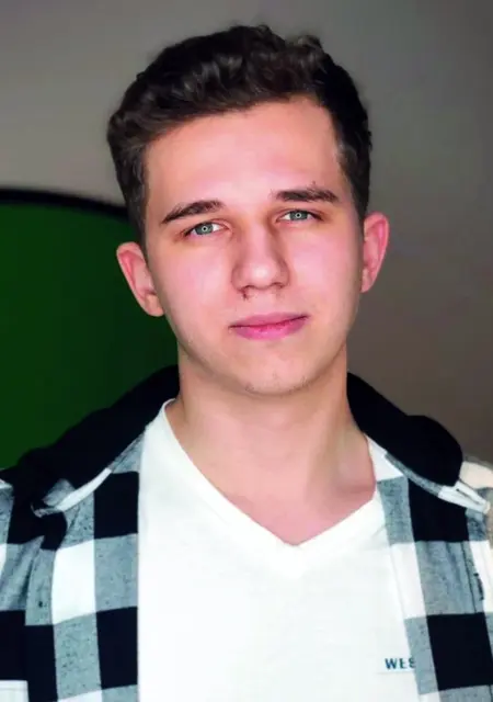 Я Райгамару, 22, из Когалыма, ищу знакомство для общения