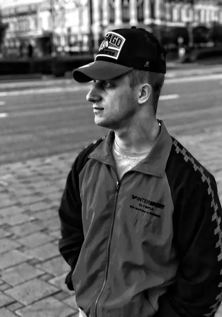 Юрий из Сызрани, мне 25, познакомлюсь для общения