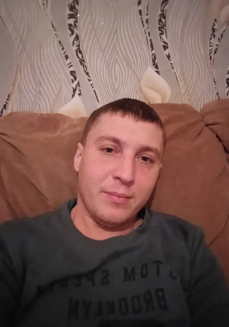 Я Дима, 34, из Кстова, ищу знакомства без обязательств