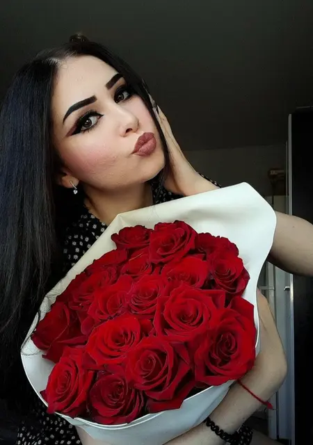 Вика из Липецка, мне 30, познакомлюсь на одну ночь