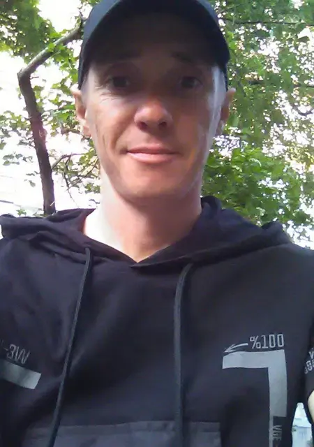 Андрей из Ангарска, мне 39, познакомлюсь для постоянных отношений