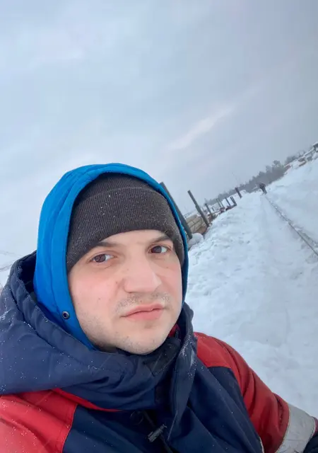 Тимур из Нижневартовска, ищу на сайте знакомства без обязательств