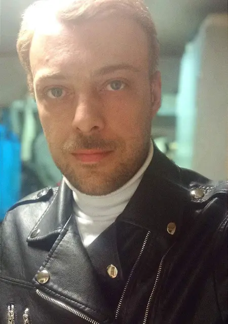 Иван из Новотитаровской, ищу на сайте приятное времяпровождение