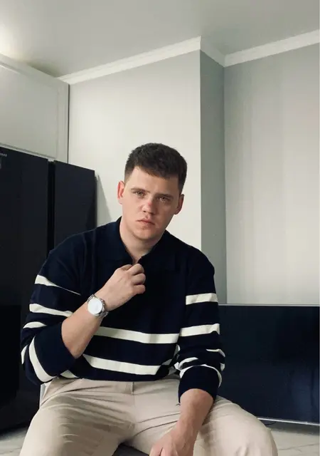 Я Secret, 24, знакомлюсь без обязательств в Шахтах