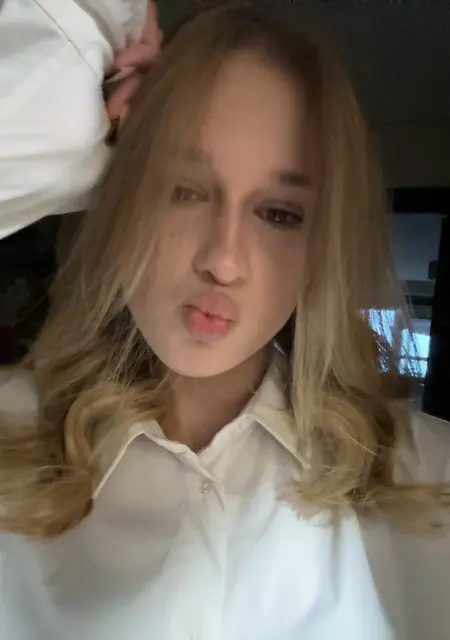 Я Кира, 20, знакомлюсь для вирта в Новосибирске