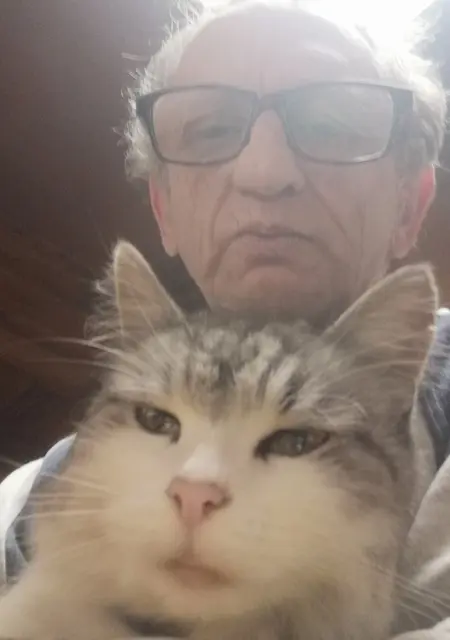 Я Михаил, 63, знакомлюсь без обязательств в Торжке