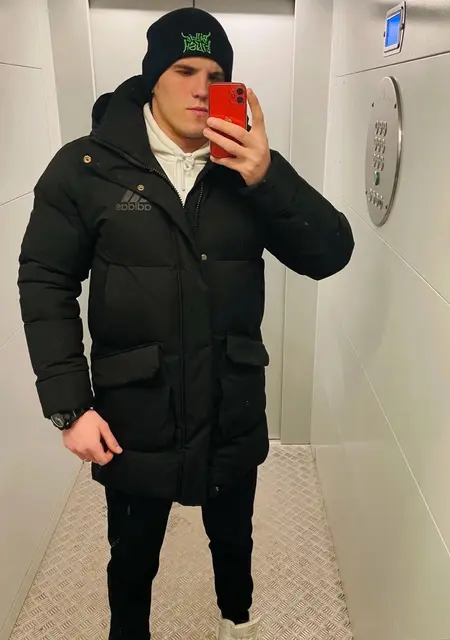 Игорь из Железногорска, ищу на сайте постоянные отношения