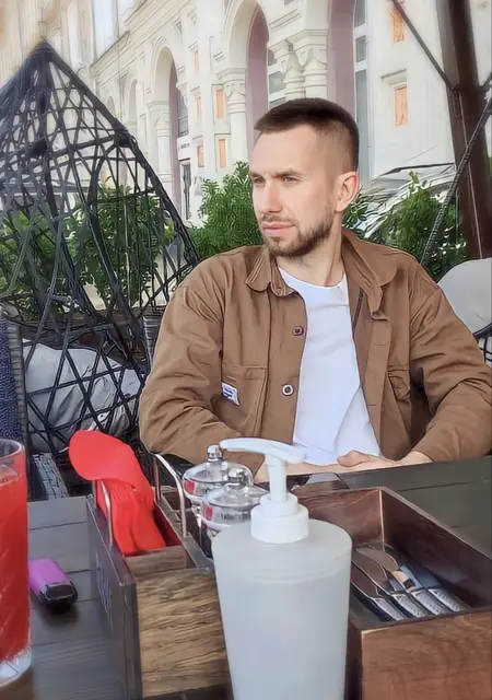 Я Илья, 32, из Клина, ищу знакомства на одну ночь