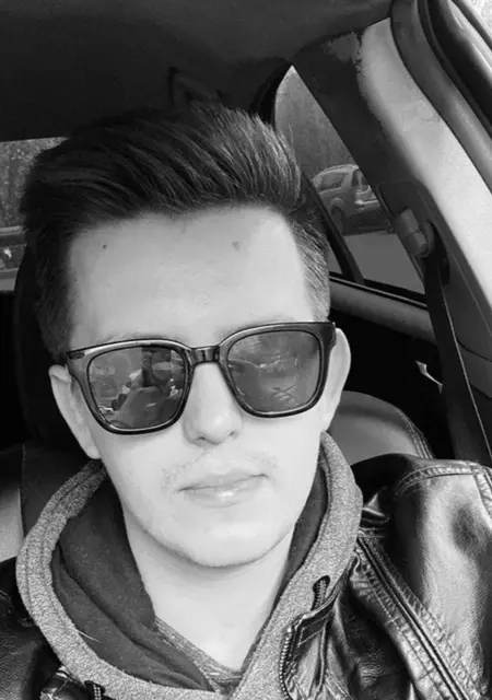 Никита из Домодедова, ищу на сайте знакомства без обязательств