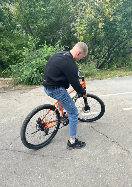 Я Иван, 21, знакомлюсь без обязательств в Омске