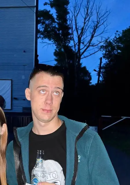 Я Тимур, 20, знакомлюсь без обязательств в Кирове