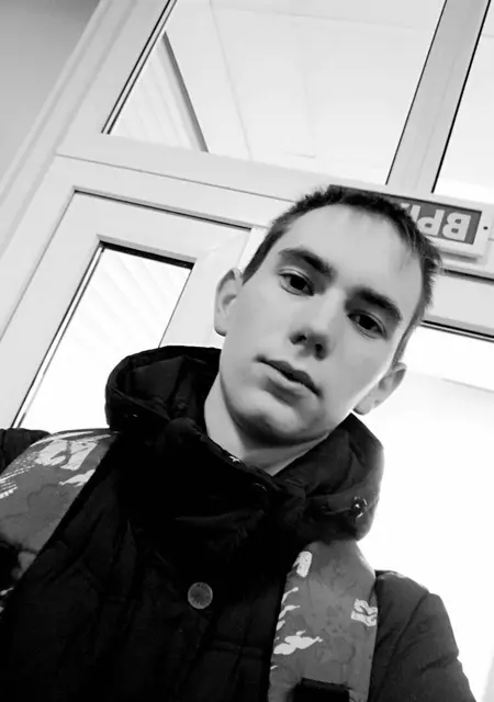 Дима из Мичуринска, ищу на сайте знакомства без обязательств