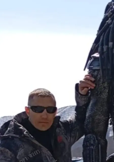 Александр из Елизова, ищу на сайте знакомства на одну ночь