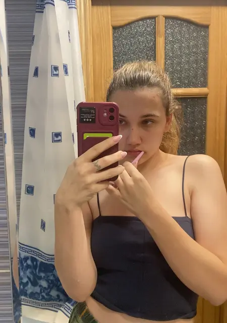 Я Лиса, 19, из Владивостока, ищу знакомства на одну ночь