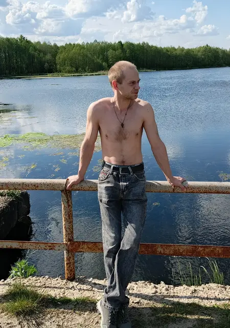 Влад Буженинов из Богородицка, ищу на сайте общение