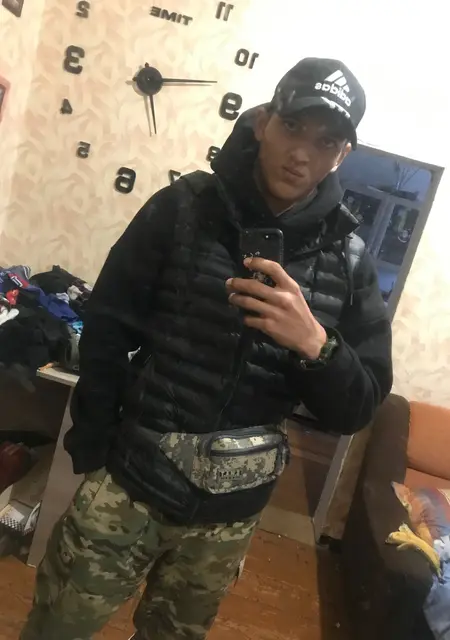 Я Даня, 18, знакомлюсь для постоянных отношений в Белорецке