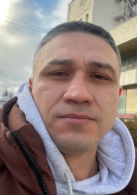 Руслан из Электростали, мне 41, познакомлюсь для постоянных отношений