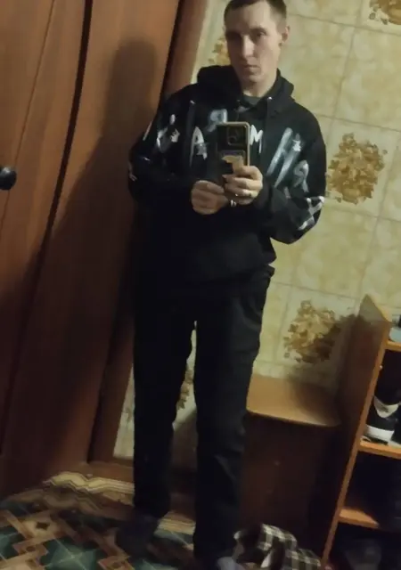 Я Наруто Топ, 18, знакомлюсь без обязательств в Юрге