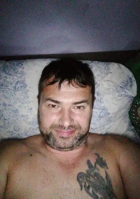 Я Роман, 45, из Серпухова, ищу знакомства на одну ночь