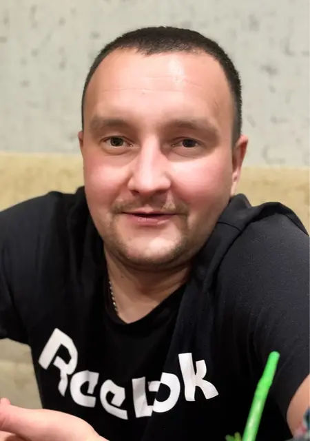 Я Никита, 30, из Кирова, ищу знакомство для приятного времяпровождения