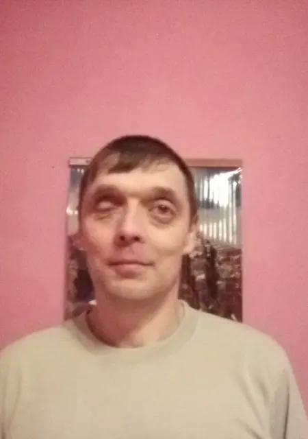 Евгений из Торжка, ищу на сайте открытые отношения