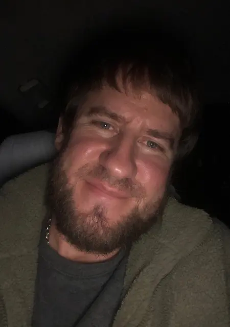 Я Андрей, 39, из Истры, ищу знакомство для приятного времяпровождения