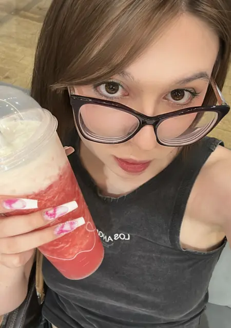 Honey из Архангельска, мне 20, познакомлюсь для вирта