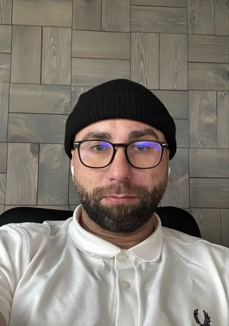 Я Андрей, 29, из Нижнего Новгорода, ищу знакомства на одну ночь