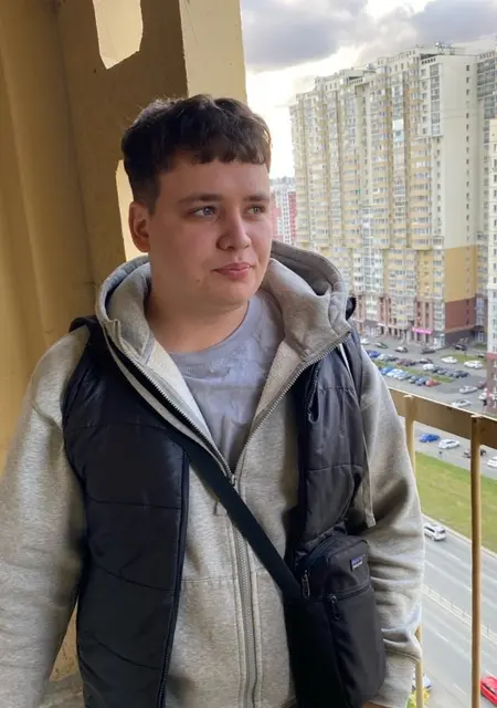Я Глеб, 19, знакомлюсь для вирта в Москве