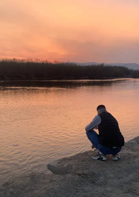 Павел из Читы, мне 20, познакомлюсь для открытые отношения