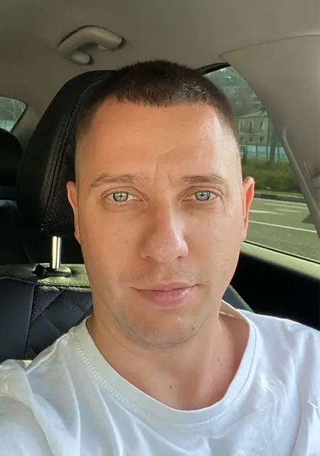 Антон из Сочи, мне 35, познакомлюсь для вирта