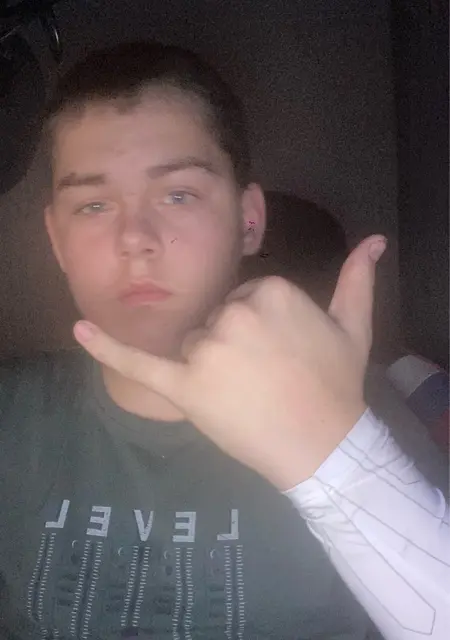 Дмитрий из Кызыла, ищу на сайте вирта