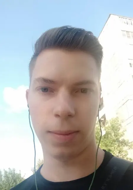 Роман из Кушвы, мне 29, познакомлюсь на одну ночь