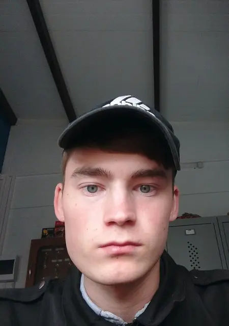 Динар из Самары, ищу на сайте знакомства на одну ночь